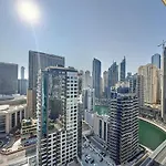Marina View - Luxurious Four Bed With Private Pool
