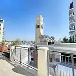 La Sirene 3 - Elegant Two Bedroom In Jumeirah 1