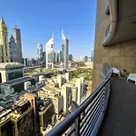 85M2 En Suite, Difc