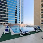 Modern Studio At The Crescent Tower B, Impz - In The Heart Of Dubai