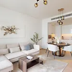 Apartment With 2 Bedroom In Ras Al Khor 350 - Dubai
