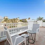 Escape 24 Luxury 5Br Villa With Private Pool And Beach Access In Palm Jumeirah Frond F