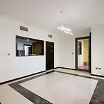 Livbnb-A Jbr Escape Spacious 3 Bedroom With Pool Table