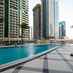 2Br Cozy Oasis Waterfront Views Dubai Marina
