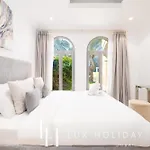Lux - The Ocean Pearl Villa