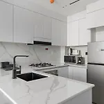 Vayk - Stunning 1Bd Apartment In Jvc