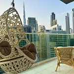 Burj Khalifa View Boho Suite - Downtown Dubai