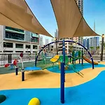 Luxury Studio In Peninsula Five, Business Bay