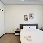 Upscale Studio Apartment Palm View With Big Balcony Free Parking By Belvilla