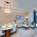 Creston Suites Address Opera Residences