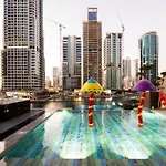 Lake Views On 29Fl - Jlt 1Br Near Metro & Free Baby Gear
