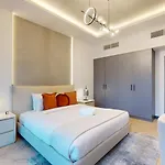 Azure Residence - Magnificent Three Bed In Marina