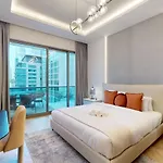 Azure Residence - Magnificent Three Bed In Marina