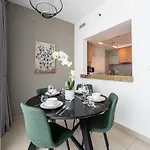 Havn - 1 Bedroom In Marina With Partial Sea View