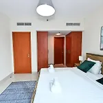 Blvd - Spacious 1Br Apartment In Difc In Iconic Tower