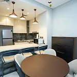 High-Rise Comfort 2Br In Nobles Tower In Dubai