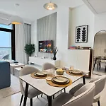 Outsdier Vacation Homes - 1Br In The Heart Of Downtown Sea View Walk To Burj & Dubai Mall