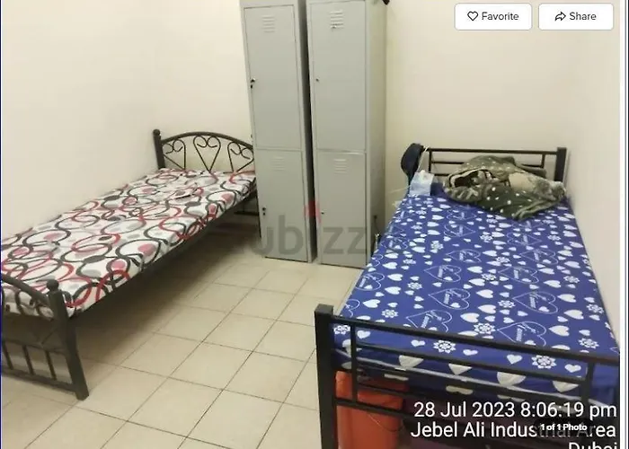 Studio Flat In Aws Only Bachelor No Family No Children