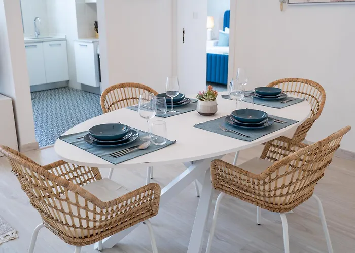 Seaside Serenity Stylish Marine-Themed Apartment