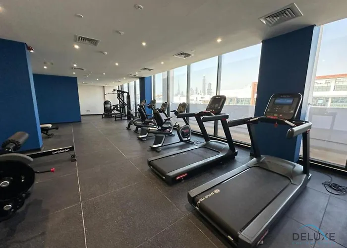 Charming 1Br Apartment In Azizi Gardens Nad Al Sheba By Deluxe Holiday Homes