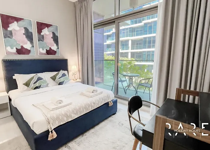 Rare Holiday Homes - Golf Course View - Damac Hills - Loreto Tower - R409