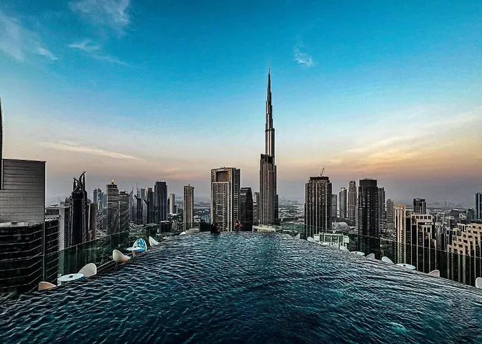 360 Downtown Dubai Luxury Apt- Infinity Pool Burj View