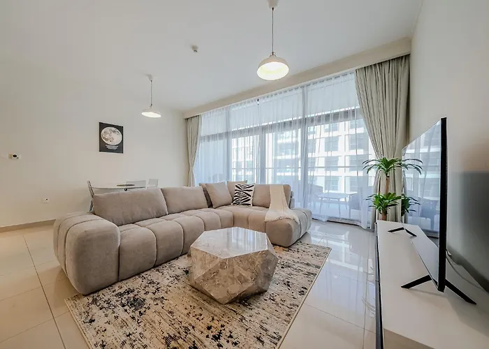 Modern 2Bdr Apartment I Dubai Hills I City View I Mulberry At Park Heights