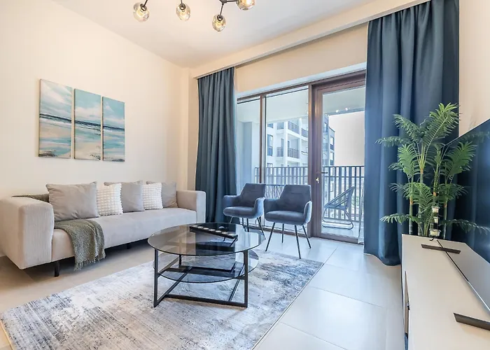 Newly Furnished 1Bdr Apartment In Creek With Water Views