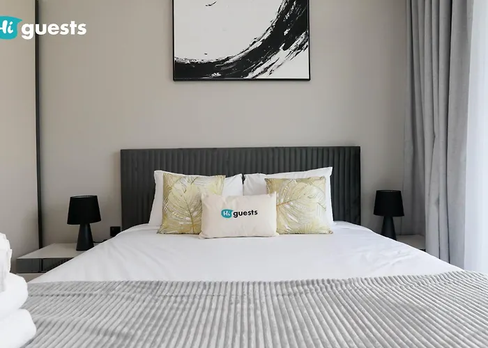 Higuests - Marina Retreat, Luxurious 3Br Steps From The Beach