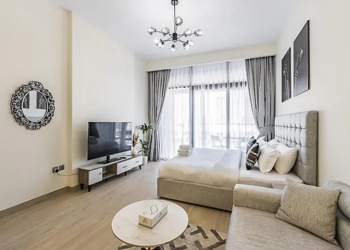 Relaxing Studio Retreat In Vibrant Meydan City