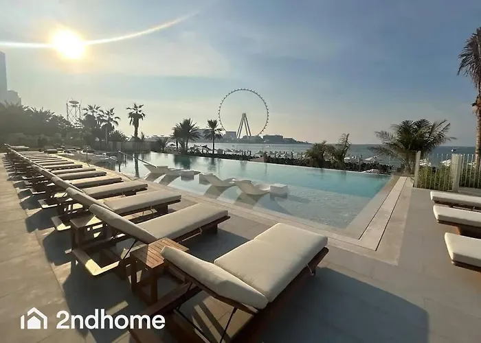 La Vie, Jbr - Your Perfect Holiday Gateway