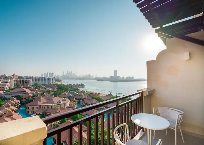 Easygo-Crystal Beach Front And Lagoon Access Stu- Royal Amwaj-Pj
