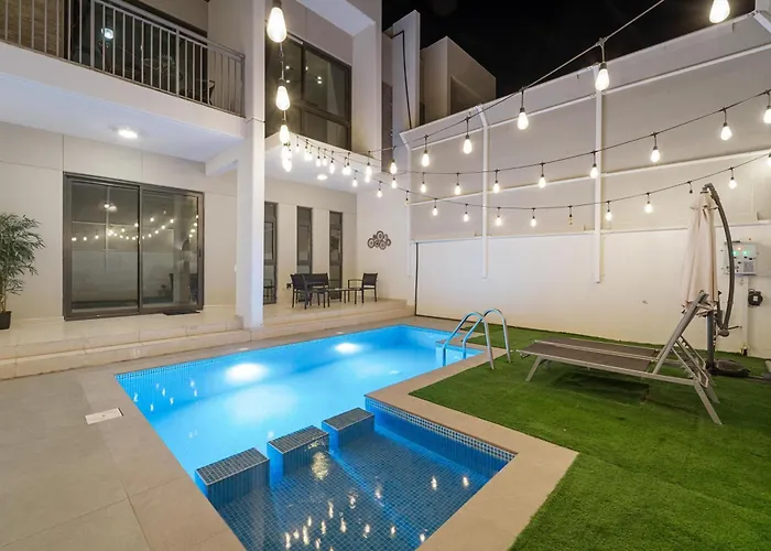 Stunning Private Pool 4 Bedroom House - Damac Hills 2 Dubai Land