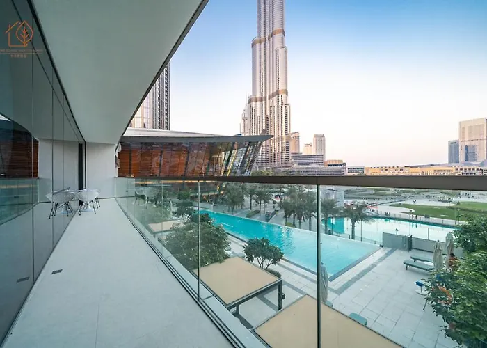 Cozy 2-Bed Home With Burj Khalifa Views 204Gr-2