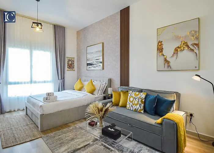 Modern Studio In Discovery Gardens, Close To Metro