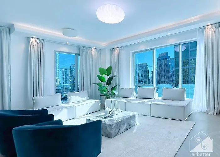 Spacious 2B Apt With Full Marina Views - Delphine