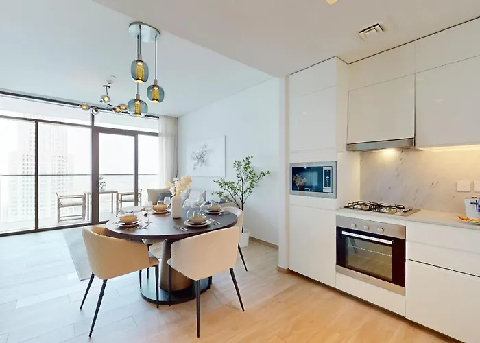 Apartment With 2 Bedroom In Ras Al Khor 350 - Dubai