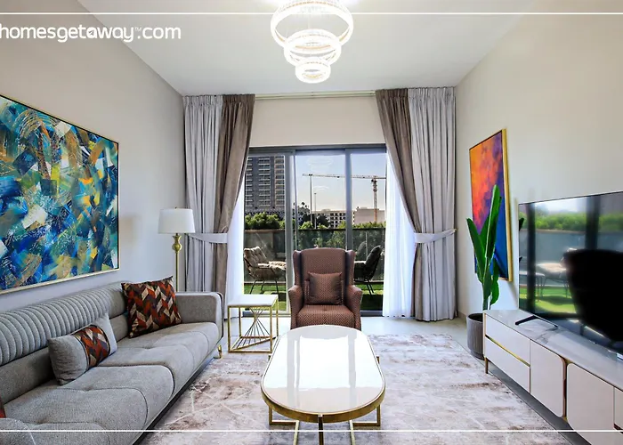 Luxurious And Spacious 2Br Plus Maid Room Eleganz Apt