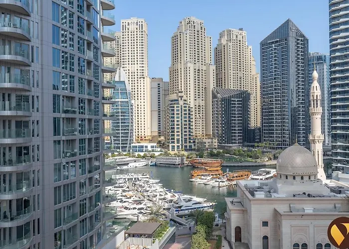 Manchester Tower With Marina Views And Balconies