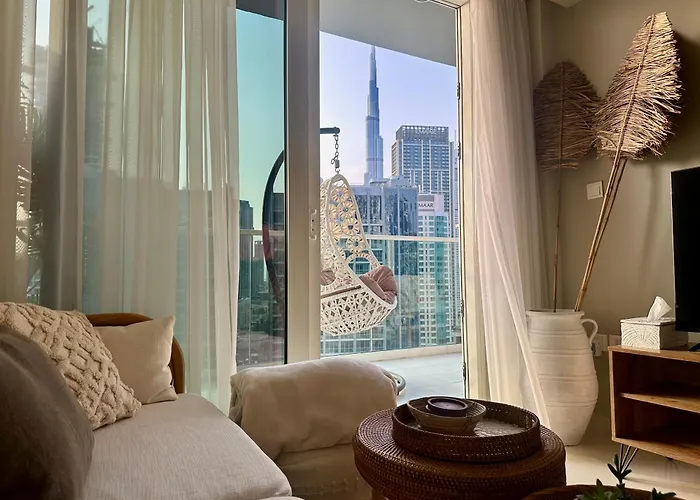 Burj Khalifa View Boho Suite - Downtown Dubai