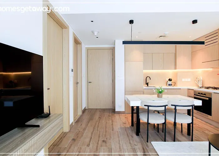 Modern Living In Oakley Square Fully Furnished 1Br