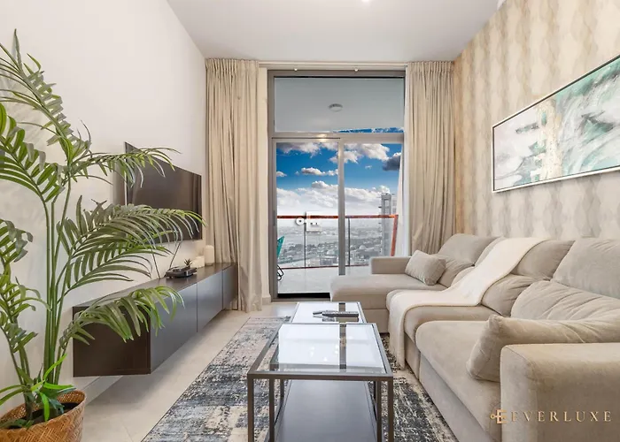 1-Bedroom Apartment In Binghatti Avenue