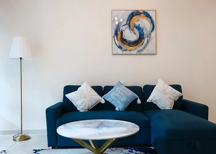 Nivis Find- Luxury 1 Bhk Nearby Dubai Mall
