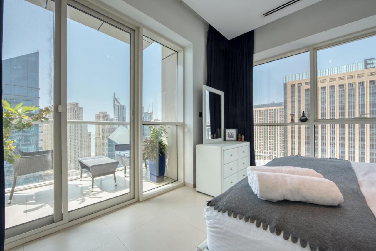 Stella Stays Beautiful 2 Bdr Marina High Floor Apartment Dubai