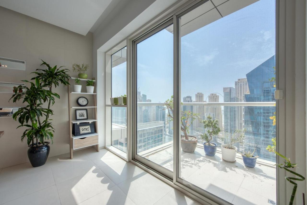Stella Stays Beautiful 2 Bdr Marina High Floor Apartment Dubai