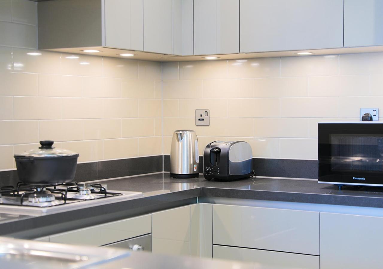 Nasma Luxury Stays- Sobha Hartland Greens Apartment