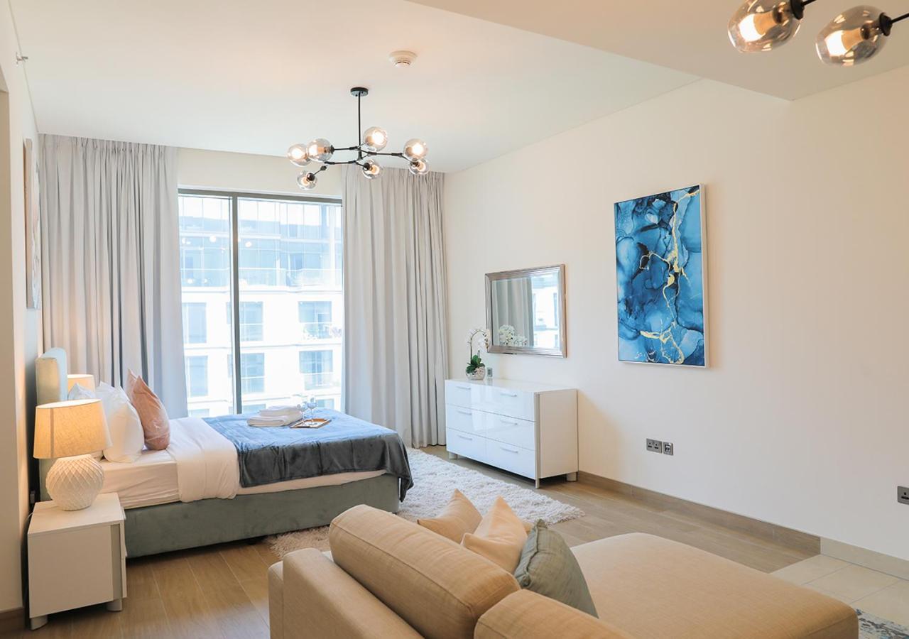 Apartment Nasma Luxury Stays- Sobha Hartland Greens