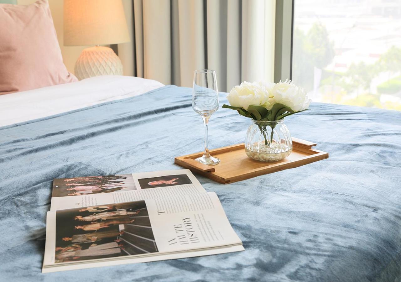 Nasma Luxury Stays- Sobha Hartland Greens Apartment