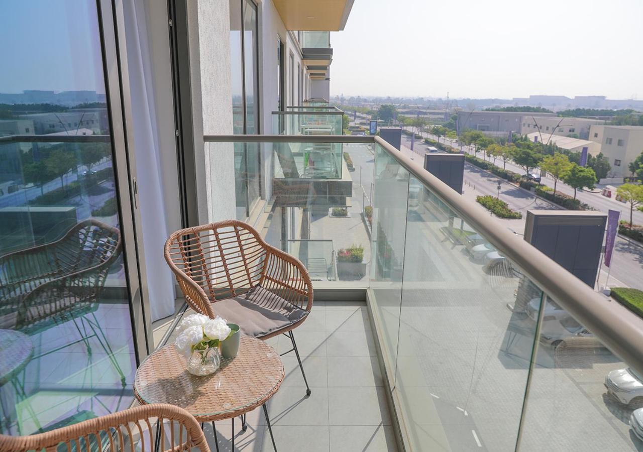 Apartment Nasma Luxury Stays- Sobha Hartland Greens Dubai