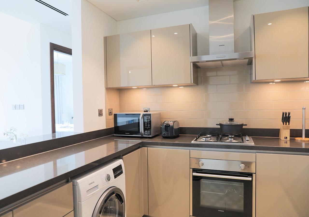 Nasma Luxury Stays- Sobha Hartland Greens Apartment